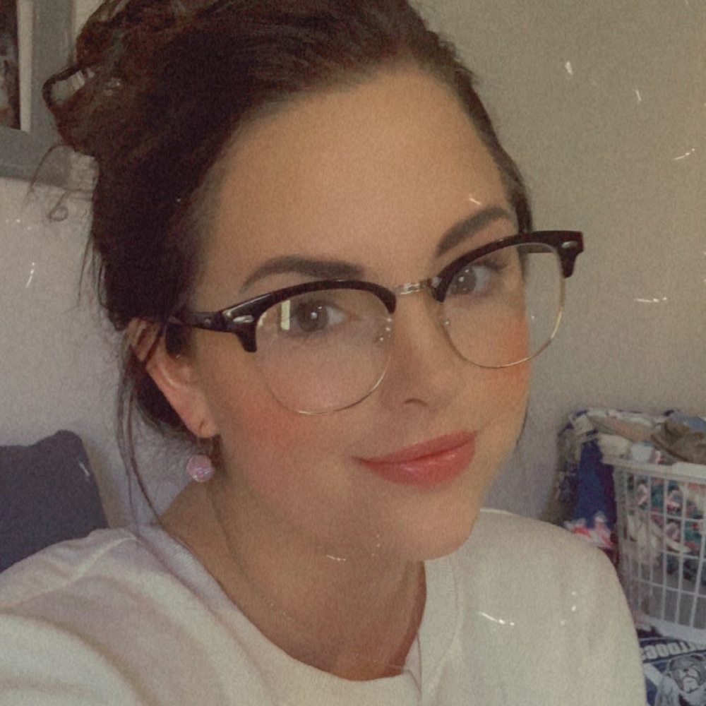 Meet your Posher, Madi